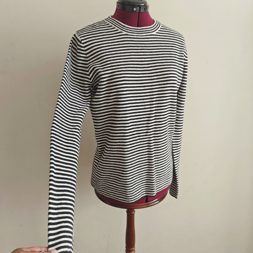 Joe Fresh Womens XS Black White Striped Cotton Wool Blend Crewneck Sweater Relax